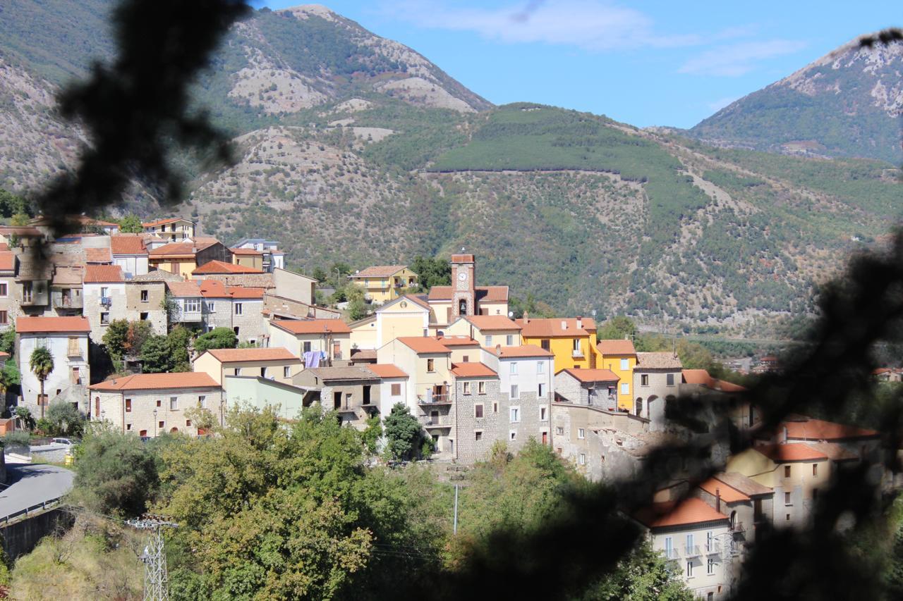 Готель La Chiazzolla Campoli del Monte Taburno Екстер'єр фото